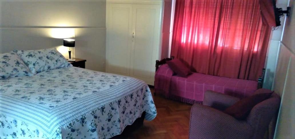 Alamo Hostel & Suites Mendoza Luaran gambar