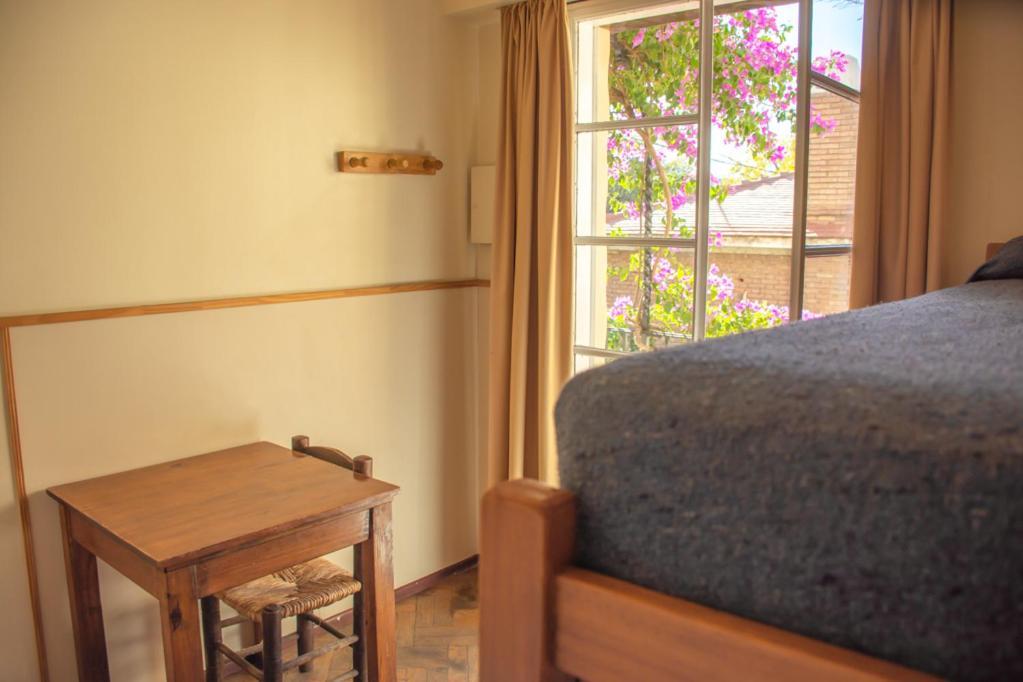 Alamo Hostel & Suites Mendoza Luaran gambar