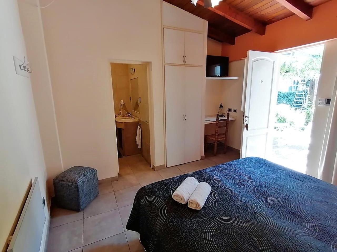 Alamo Hostel & Suites Mendoza Luaran gambar