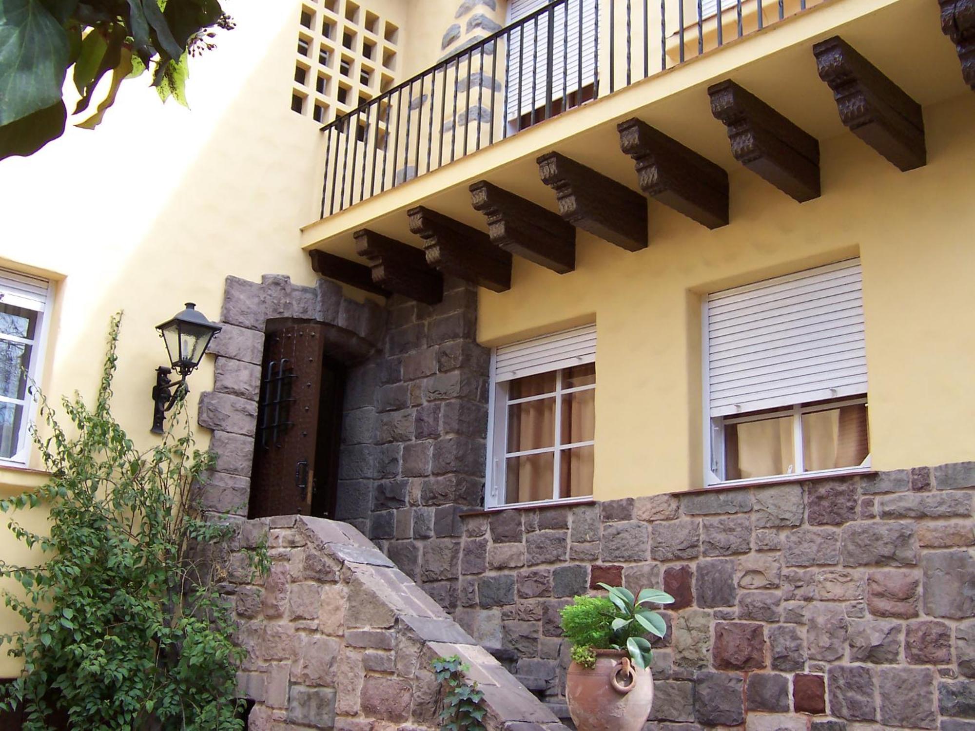 Alamo Hostel & Suites Mendoza Luaran gambar