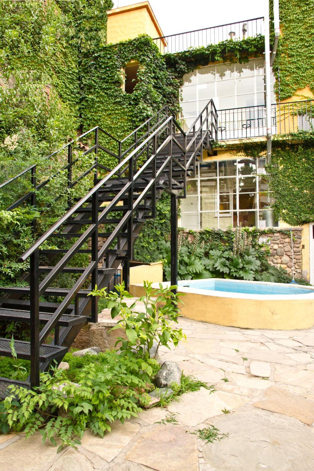 Alamo Hostel & Suites Mendoza Luaran gambar