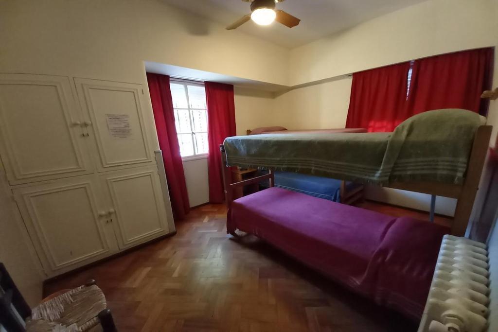 Alamo Hostel & Suites Mendoza Luaran gambar